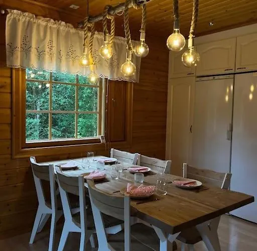 Santa's Loghouse * Saarenkylä